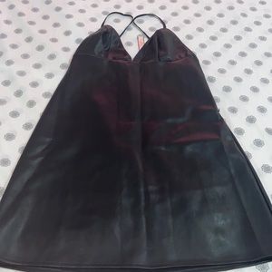 NEW LEATHER VS DRESS